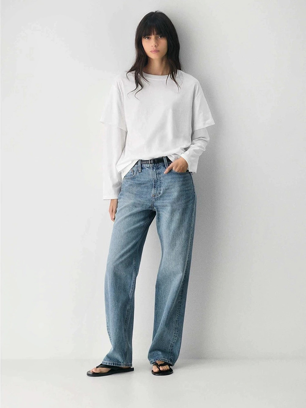 Aritzia TNA Soft Feels Layup Long Sleeve Layered Tee White Size Medium
